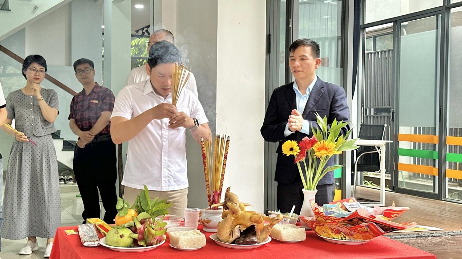 Chi nh&aacute;nh Mogiland Long trường rộn r&agrave;ng khai xu&acirc;n 2026